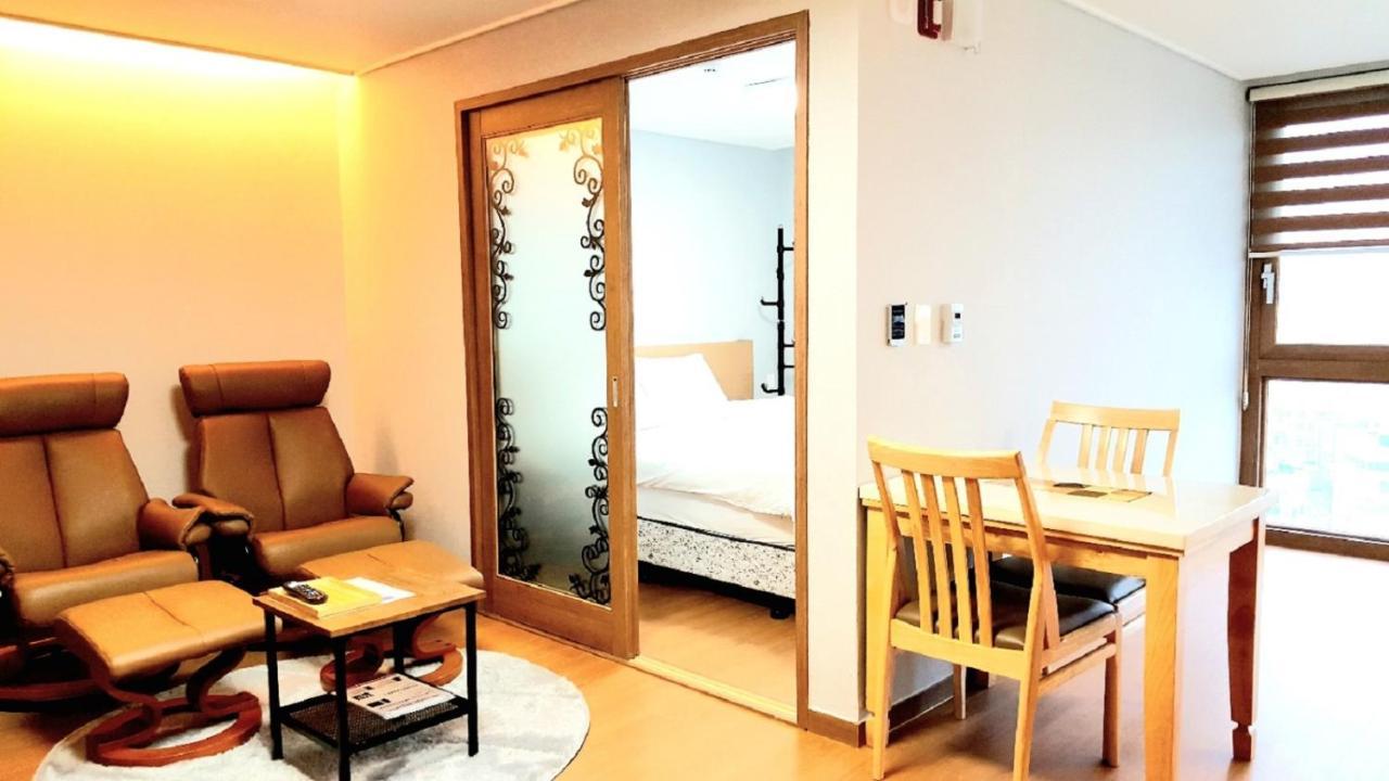 Residence Hotel K Okpo Geoje Luaran gambar